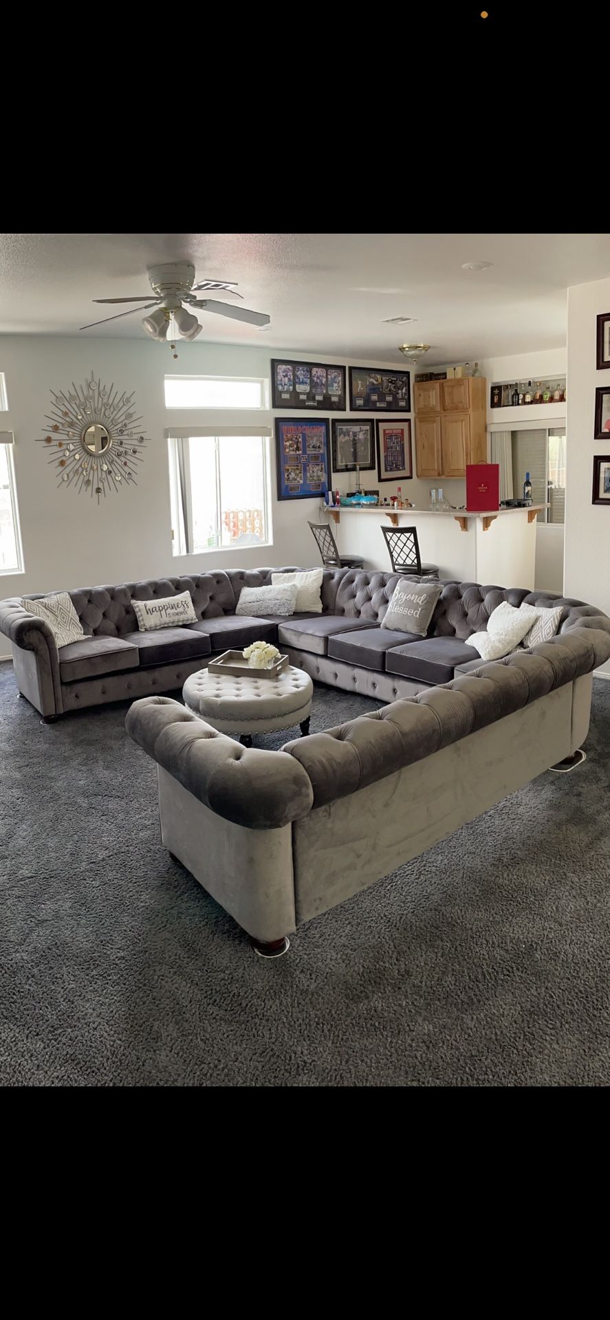 Knightsbridge chesterfield 11-seat Sectional And Ottoman