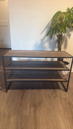 Shoe rack