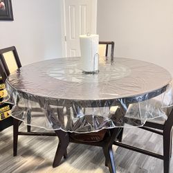 Mesa Alta Redonda , Table