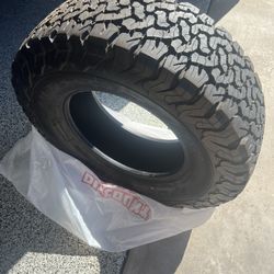 BFGoodrich KO2 285/70R17 C Unused Zero Miles