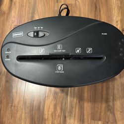 Staples Paper Shredder