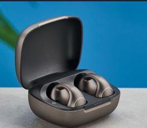 Soundcore ear buds ( pick up)
