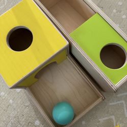 Lovevery Sensory Enhancing Toy