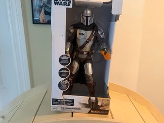 Disney’s Mandalorian Talking Action Figure