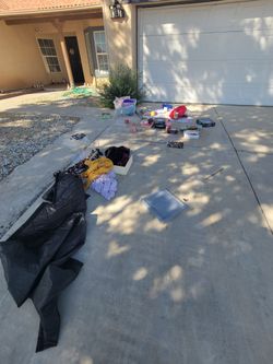 FREE MOVING OUT