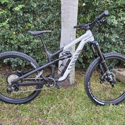 Canyon Mountain Bike Full Suspension 