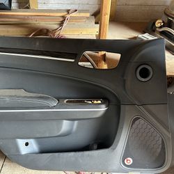 2018 chrysler 300 Rt Door Panel