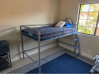 Kids twin sized loft bed with ladder