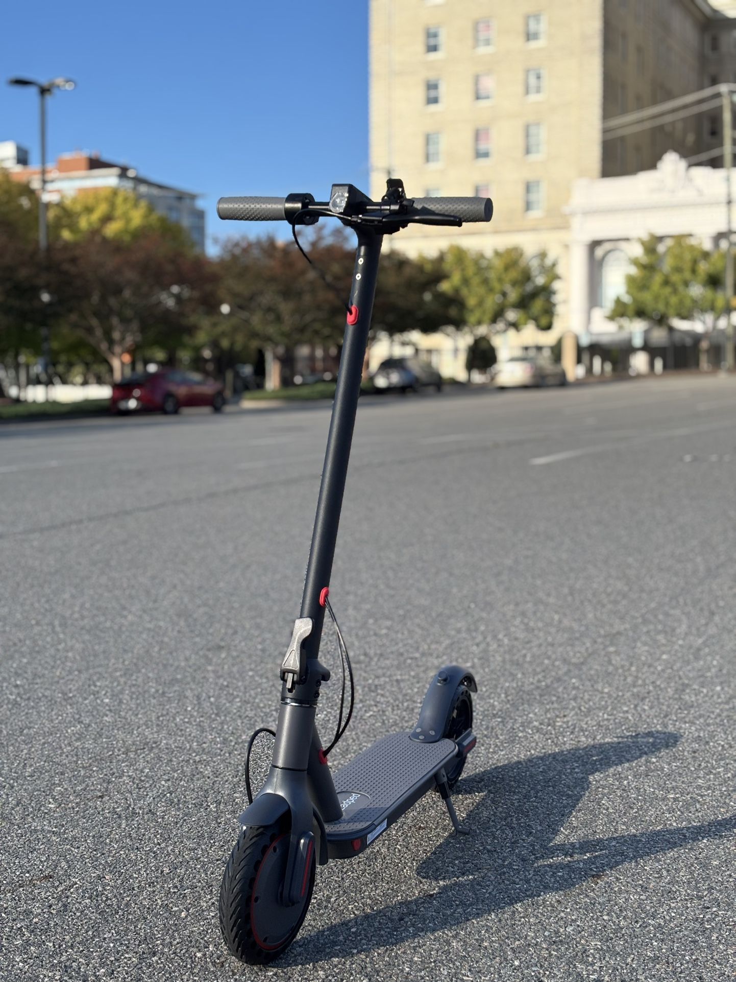 LADPED LP60 Electric Scooter 350W 19mph 16 miles range