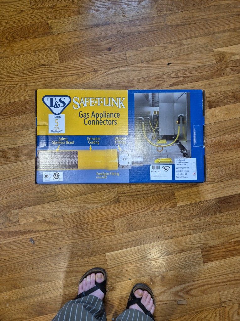 T&S 24" Gas Stove Flexible Fitting Hose (New In Box)