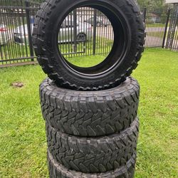 35X12.50XR20LT