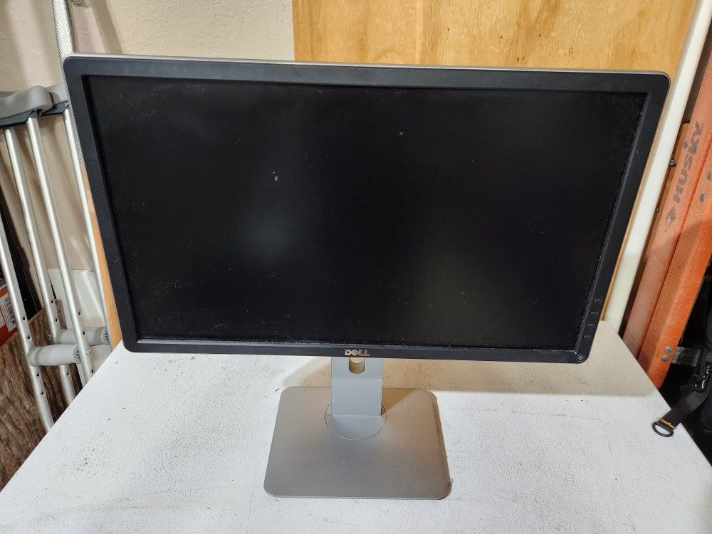 Dell P2214 HB LCD Monitor (Used And Working)