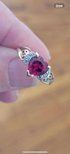 Ruby Gold Ring