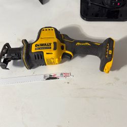 Dewalt Reciprocating Saw 