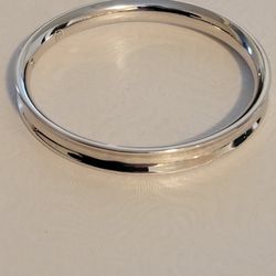 14k White Gold MILOR Italy Bangle Bracelet 