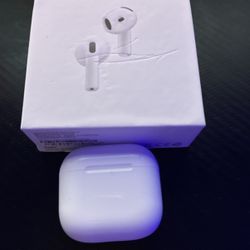 AirPods 4