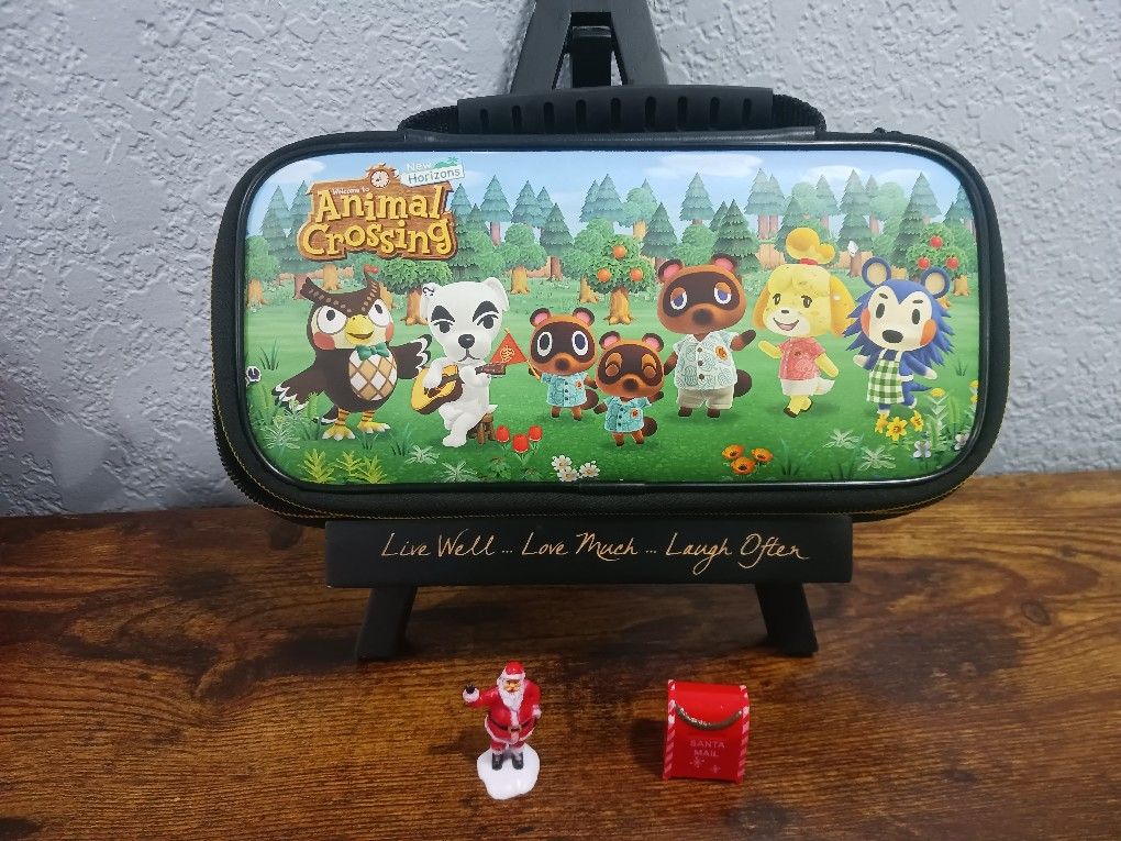 Nintendo Switch Game Traveler Deluxe Travel Case - Animal Crossing: New Horizon