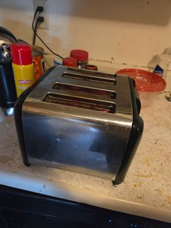4-Slice Stainless Steel Toaster