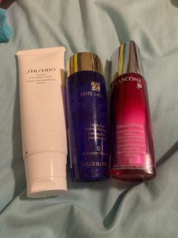 Make up remover