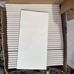 Interceramic IC Brites Bone B104 Glossy Wall Tile 4.25” x 8.5” - New - 15 Boxes Available