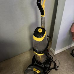 Bissell Shampooer carpet cleaner
