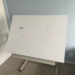 Drafting Table / Art Easel 
