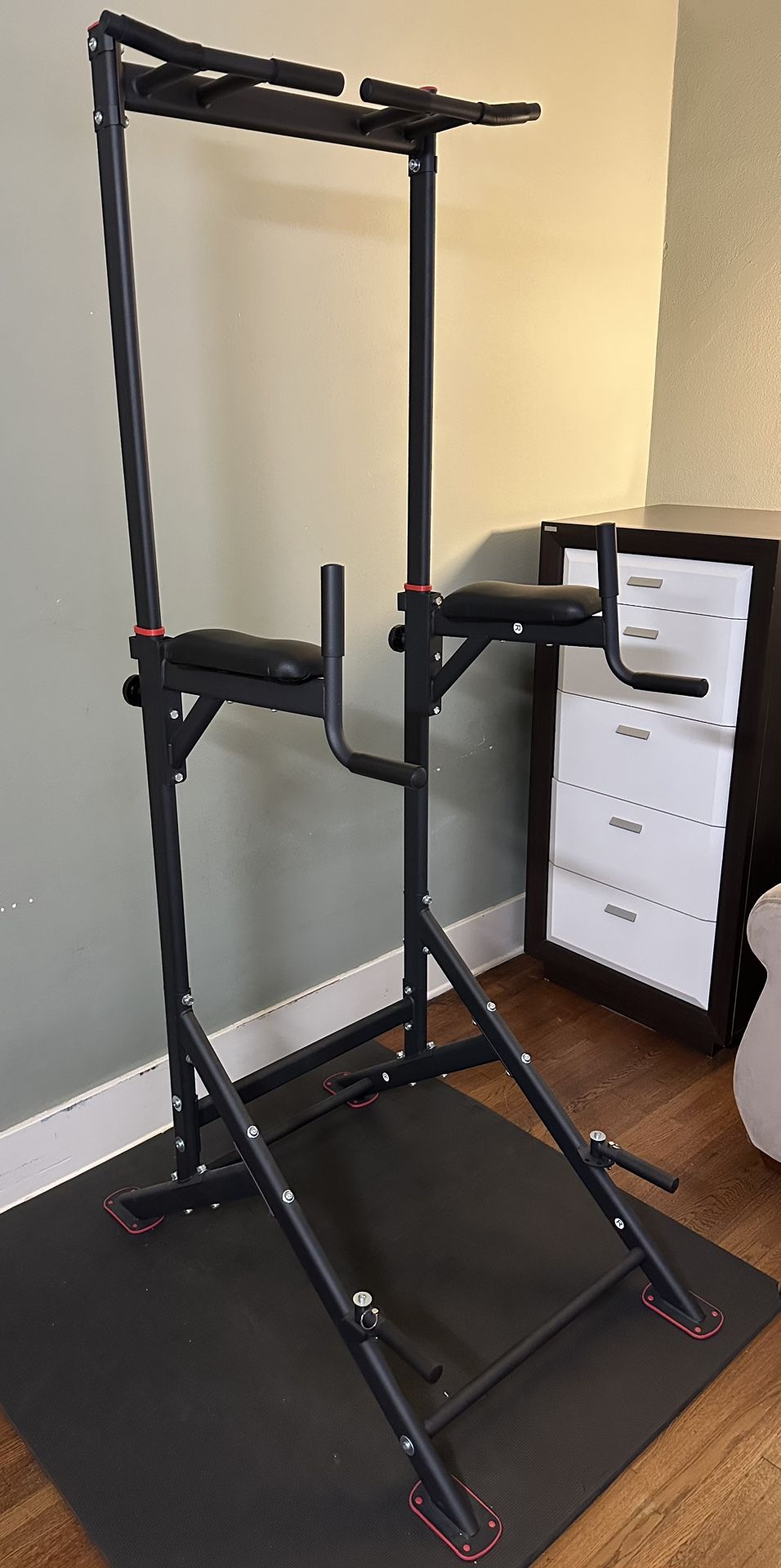 Sportsroyals Power Tower Pull Up Bar Station, 450LBS Stable Pull Up Dip Station for Home Gym