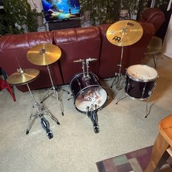 Complete 5-Piece Drum Set w/ Meinl HCS Cymbals, Pedals & Hardware