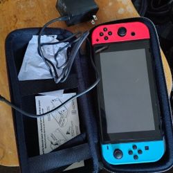 Nintendo Switch 