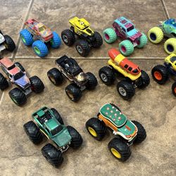 11 Hot Wheels Monster Jam 4” Trucks