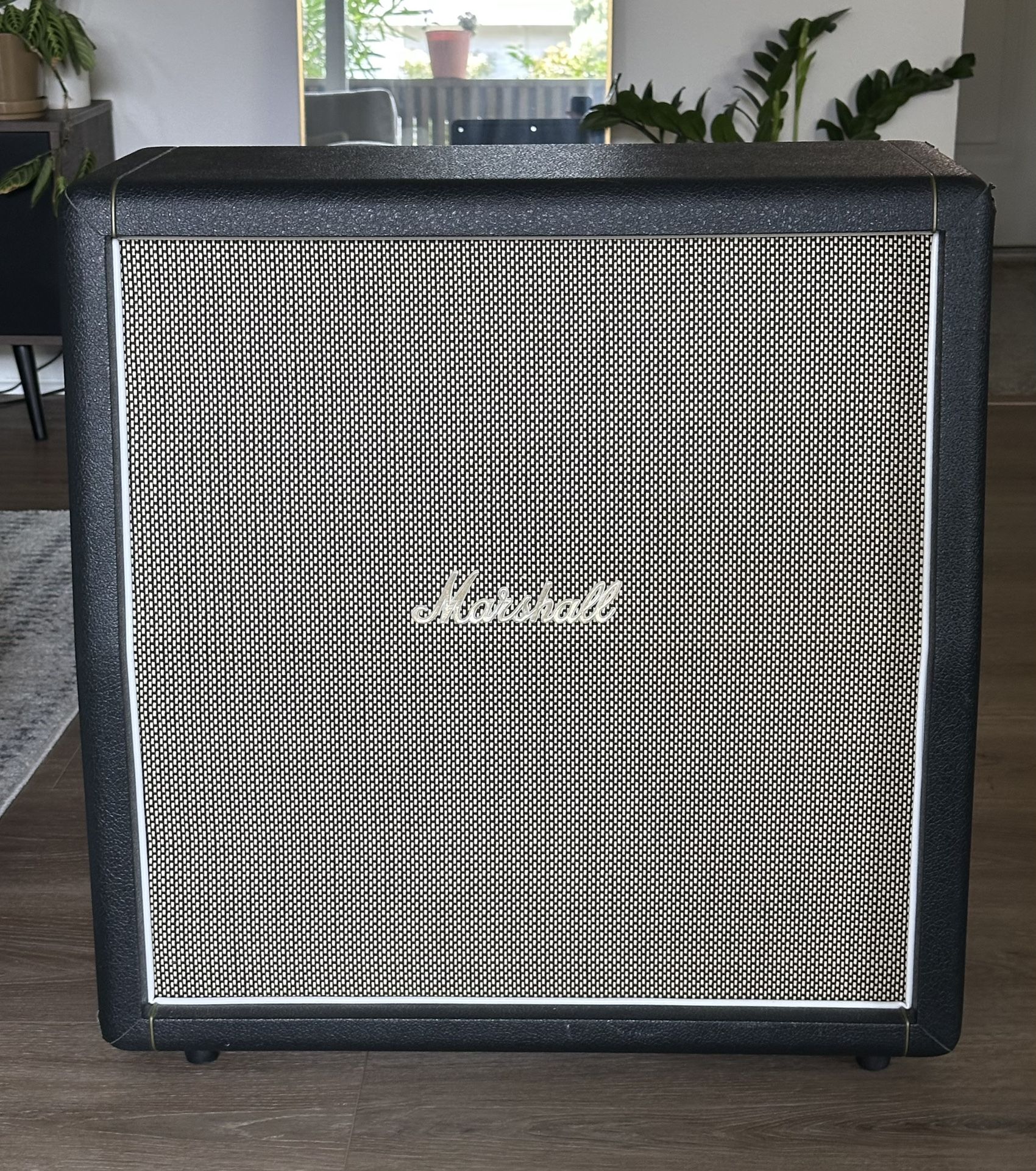 Marshall 2x12” 2061CX Speaker Cabinet