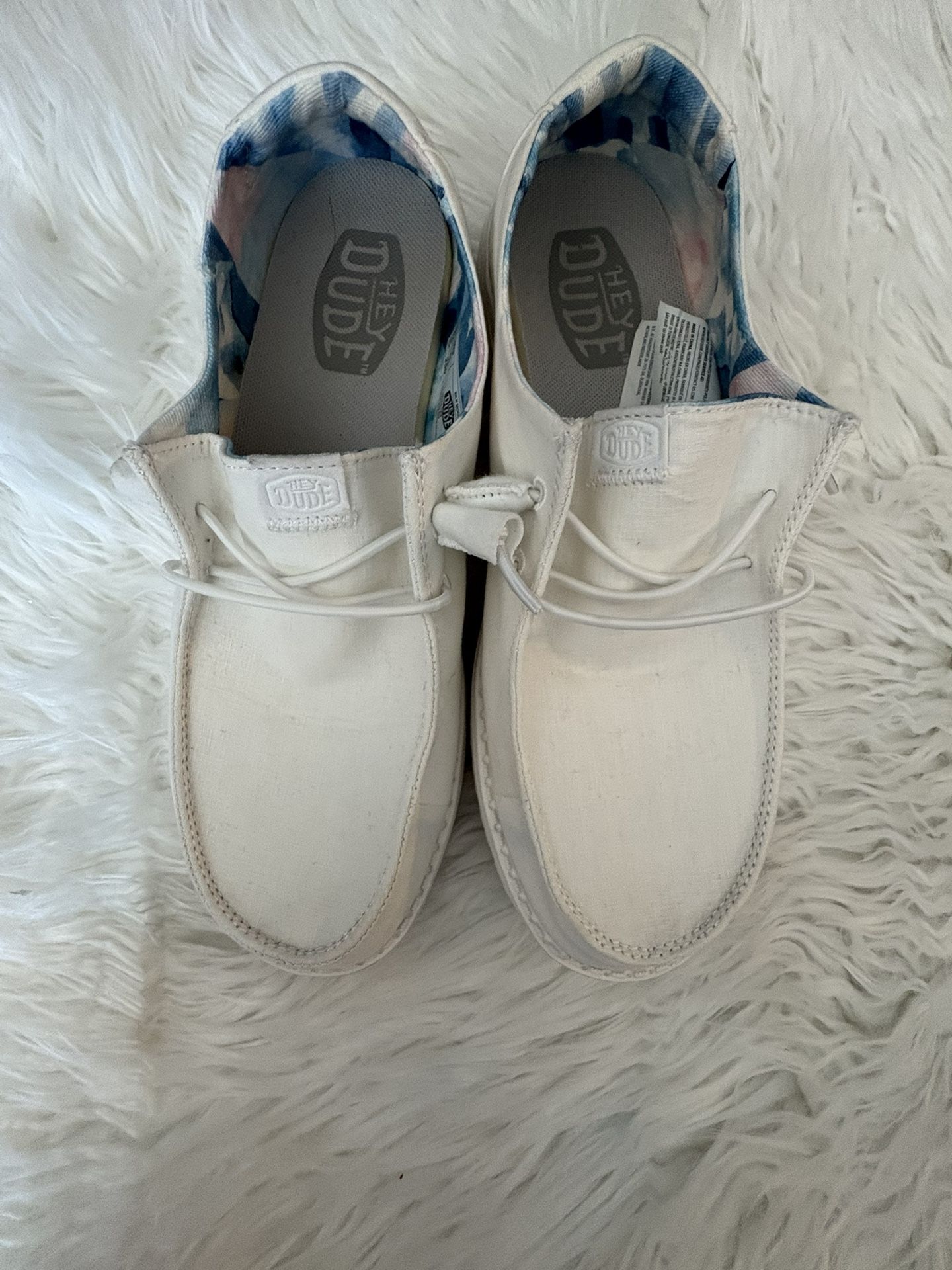 Hey Dude Wendy "Silk Moon" White Slip On Loafers Women's 9 pre owned