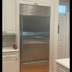 Subzero Frige 