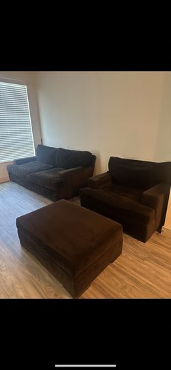 BASICALLY NEW COUCH WITH OTTOMAN