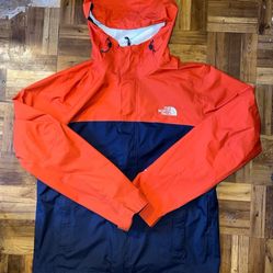 The North Face Venture ll waterproof Jacket, Men’s Size medium, NWOT