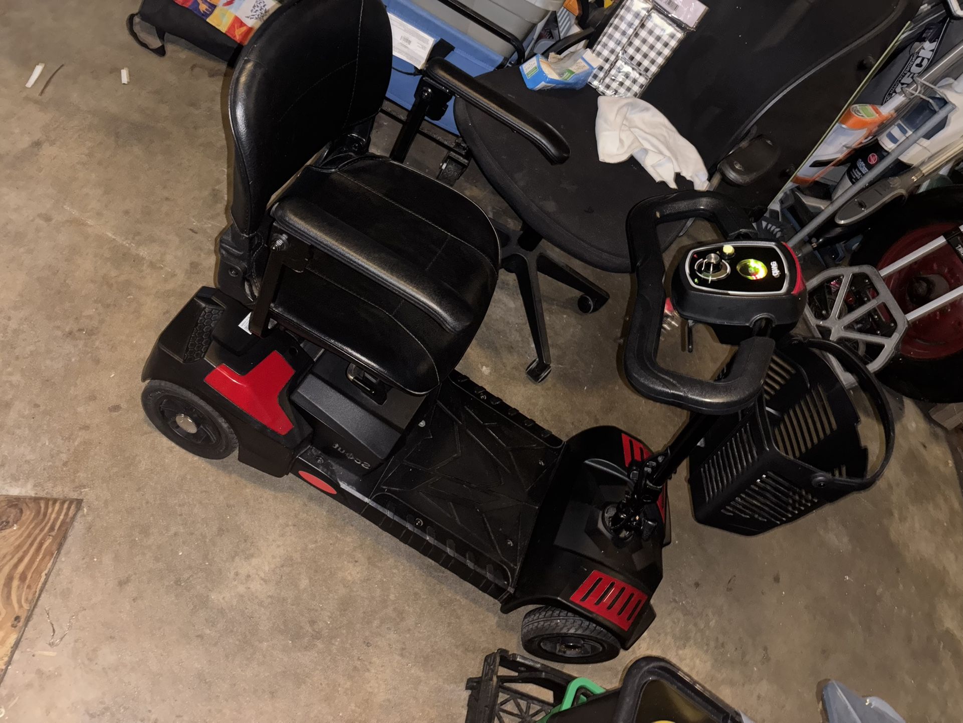 Drive Medical Scout 4-Wheel Mobility Scooter