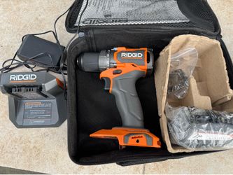RIDGID 18V SubCompact Brushless Cordless 1/2 in. Drill/Driver Kit with (1) 2.0 Ah Batteries, Charger, and Tool Bag