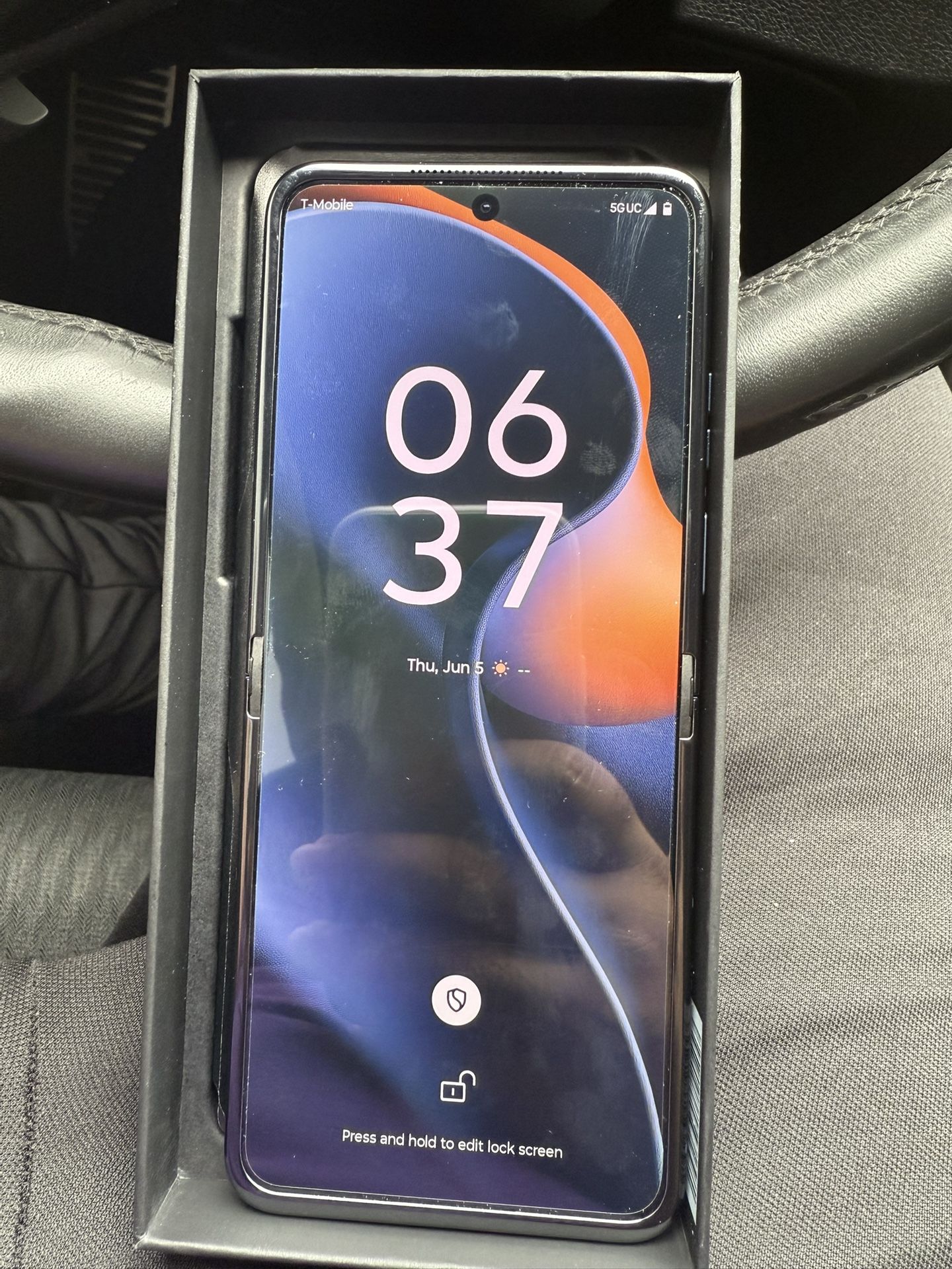 Motorola Razr 2025 256GB (T-mobile) - PANTONE Gibraltar Sea