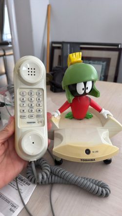 Rare Toshiba Marvin the Martian Telephone – Looney Tunes Warner Bros. Collectible