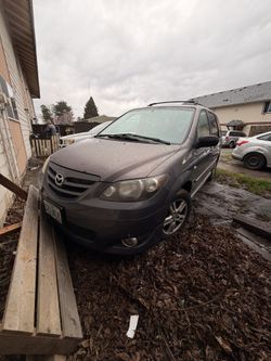 2006 Mazda MPV