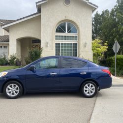 Nissan Versa 2012