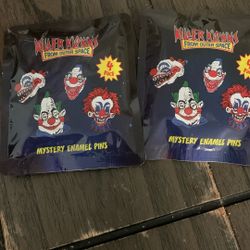 Killer Klowns Pins 