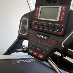 Sole F80 Treadmill Great Condition