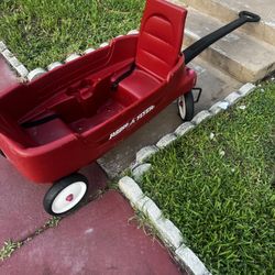 Radio Flyer Pathfinder Wagon