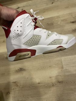 Jordan 6 Retro Alternate Hare 80$OBO