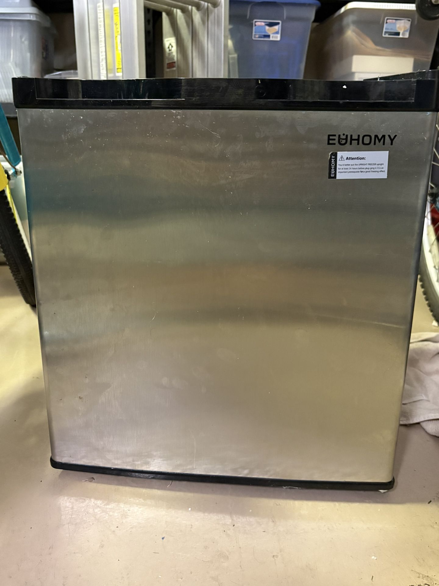 1.1 Euhomy Compact Mini Freezer