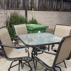 Patio Table W Chairs