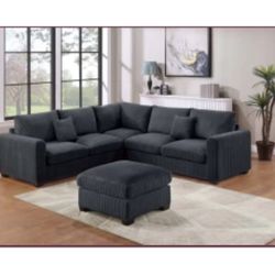 Sectional set with ottoman