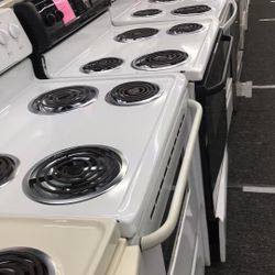 Used Electric Stoves READ DESCRIPTION 