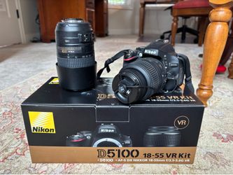 Nikon D5100 18-55 VR Camera + Full Kit